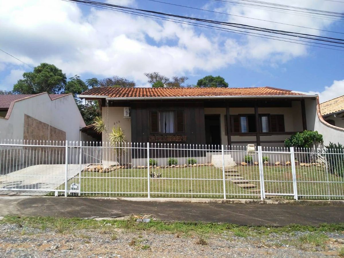 Casa com 3 quartos à Venda, Budag — foto 2