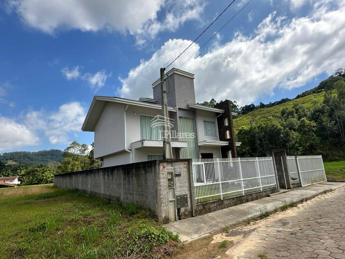 Casa com Suíte e 2 quartos, Albertina - Rio do Sul (Op 241) — foto 3